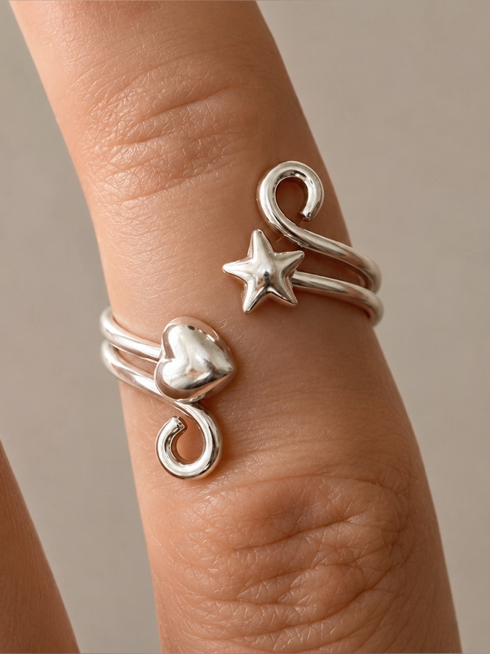 Sterling silver heart and star ring size 5-6